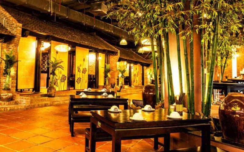 Thiết kế nhà hàng đơn giản