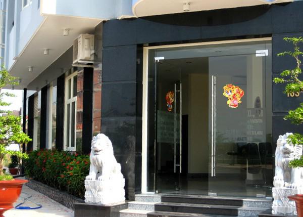 Nhà mặt tiền đẹp