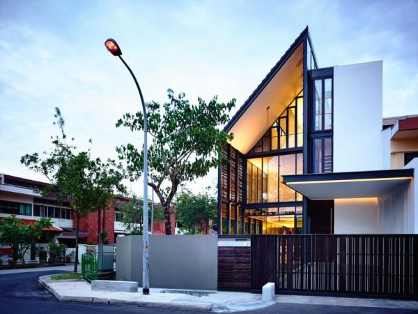 Nhà mặt tiền đẹp
