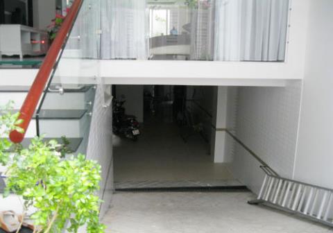 Mẫu nhà văn phòng