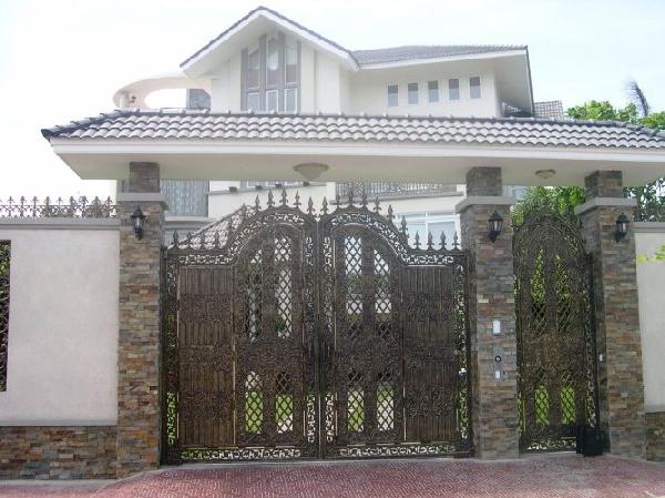 Thiết kế cổng biệt thự