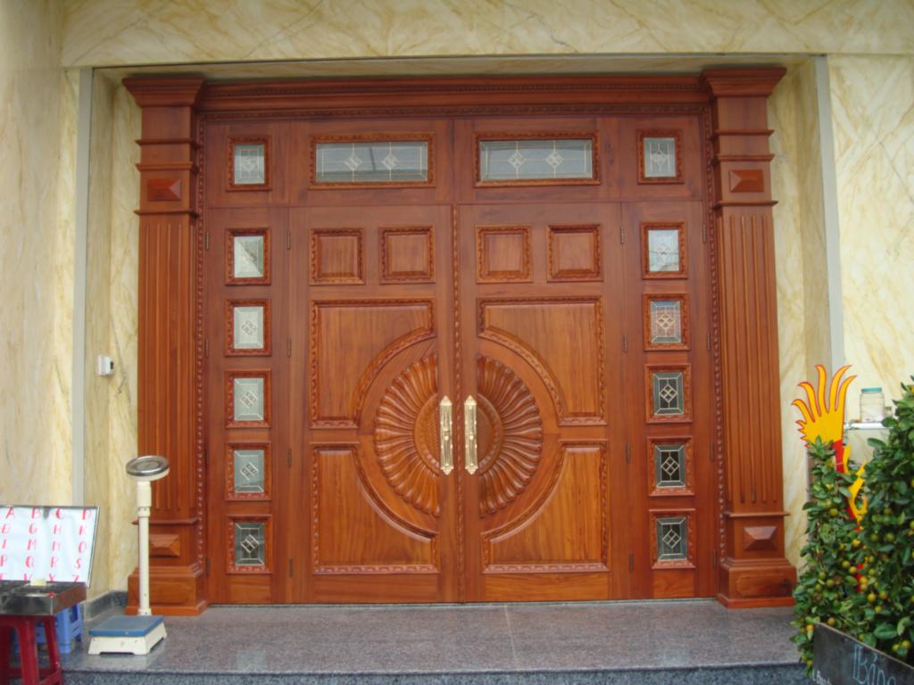 Những mẫu cửa nhà đẹp